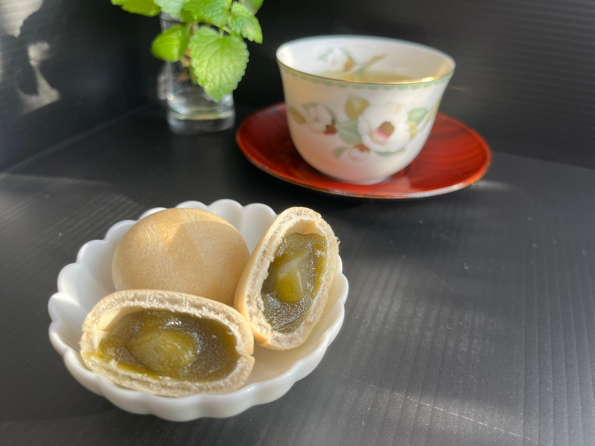 Amazon.com: Matcha Mochi Monaka Snack 190g (Pack of 1), Japanese